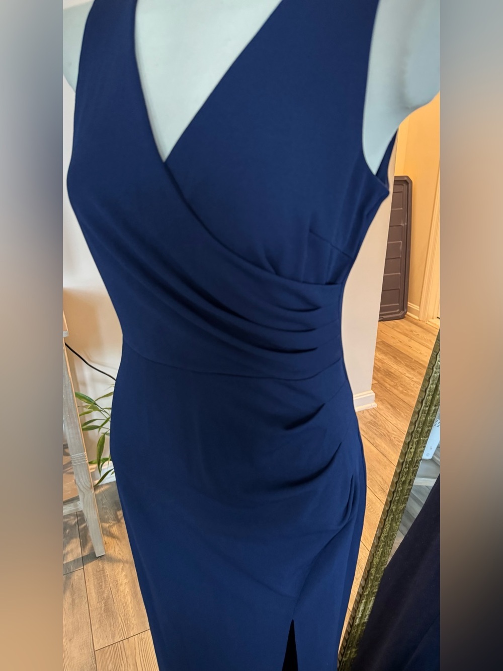 Sleeveless Navy V-Neck Maxi Dress with Side Slit - Picture 4 of 10